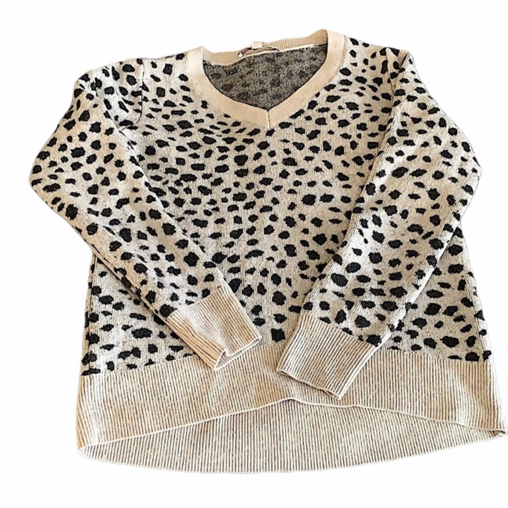 Loft Animal Print v-neck Sweater Size Med
